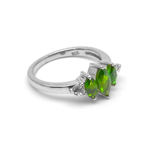 Silver Ring diopside Burja